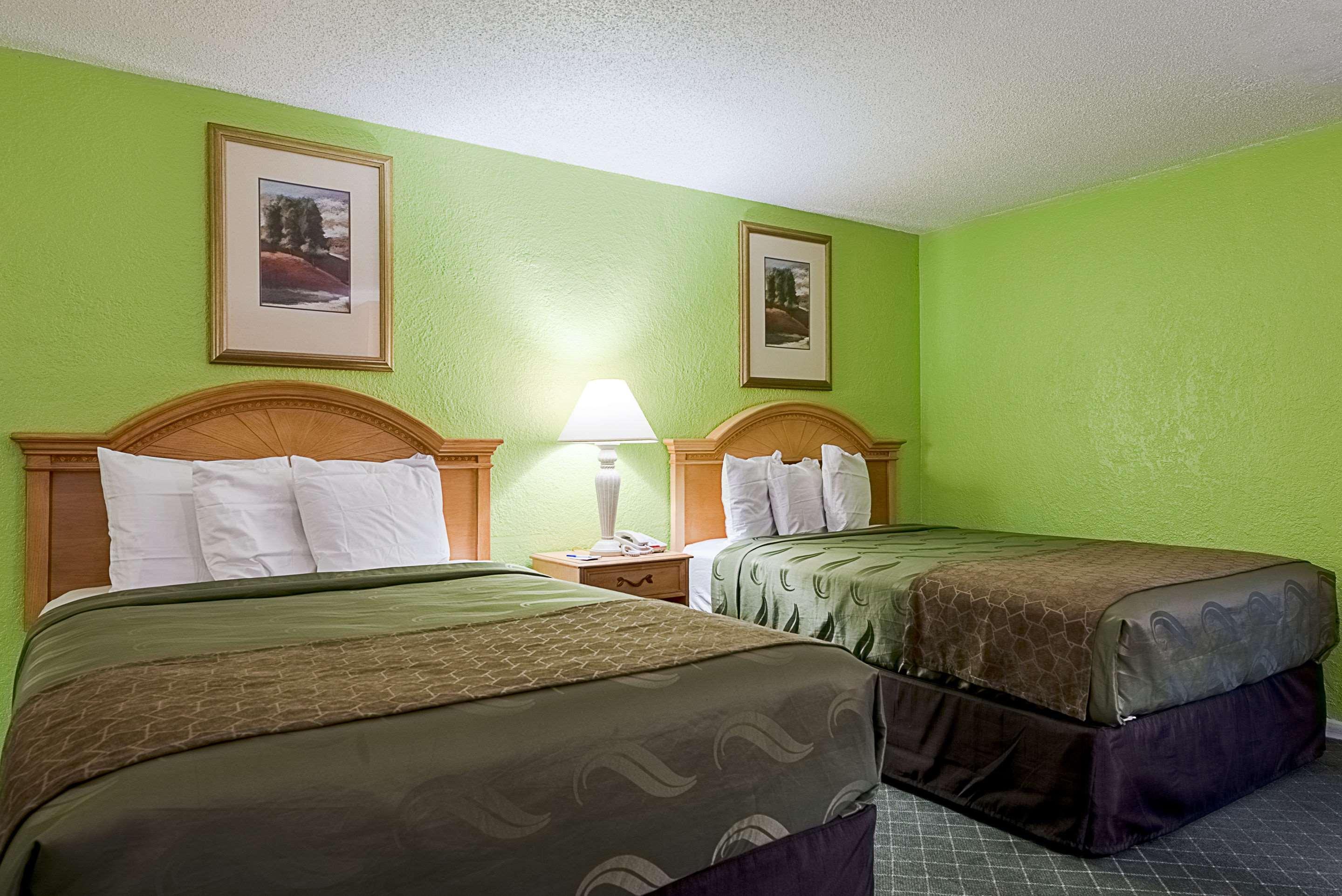 Highway Inn Paris Ngoại thất bức ảnh